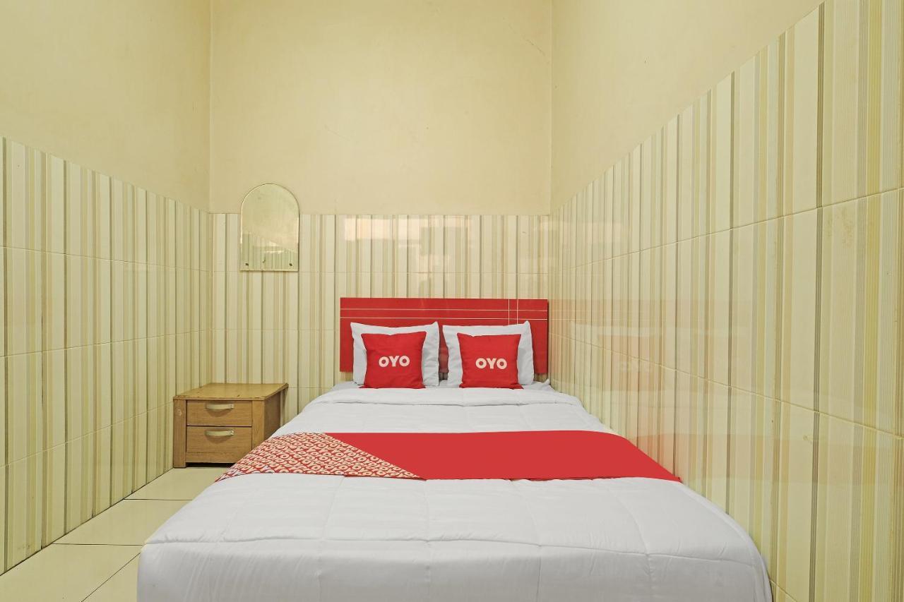 Oyo 91453 Hotel Srikandi Gejayan Maguwo Buitenkant foto